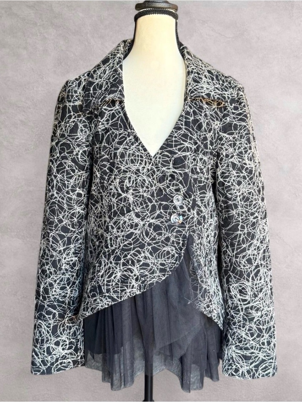 Daytrip Black & White Scribble Print Blazer Jacket BNWT - Size XL